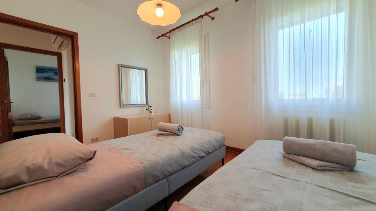 Niko Casa - 3 Bedroom Townhouse Ceggia Zewnętrze zdjęcie
